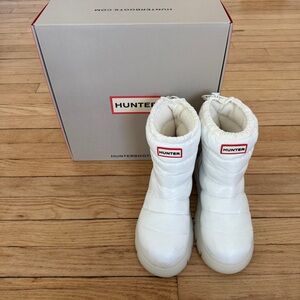 Hunter Maribel Insulated Waterproof Snow Boots